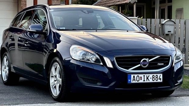 Volvo V60 2.0 D [D4] Geartronic